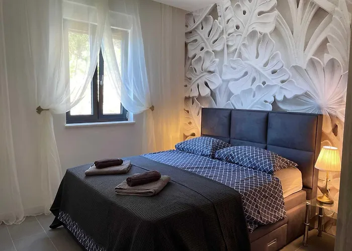 Fortes Fortuna Apartment